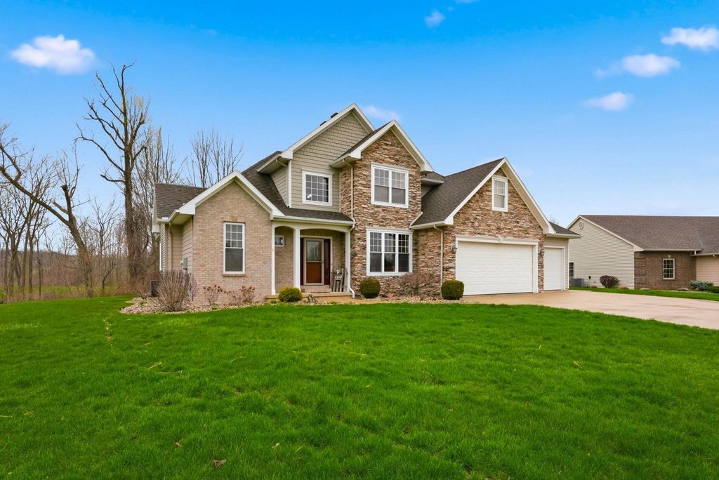 Photo of 110 Bagpiper Way, Angola, IN 46703 (MLS # 202612541)