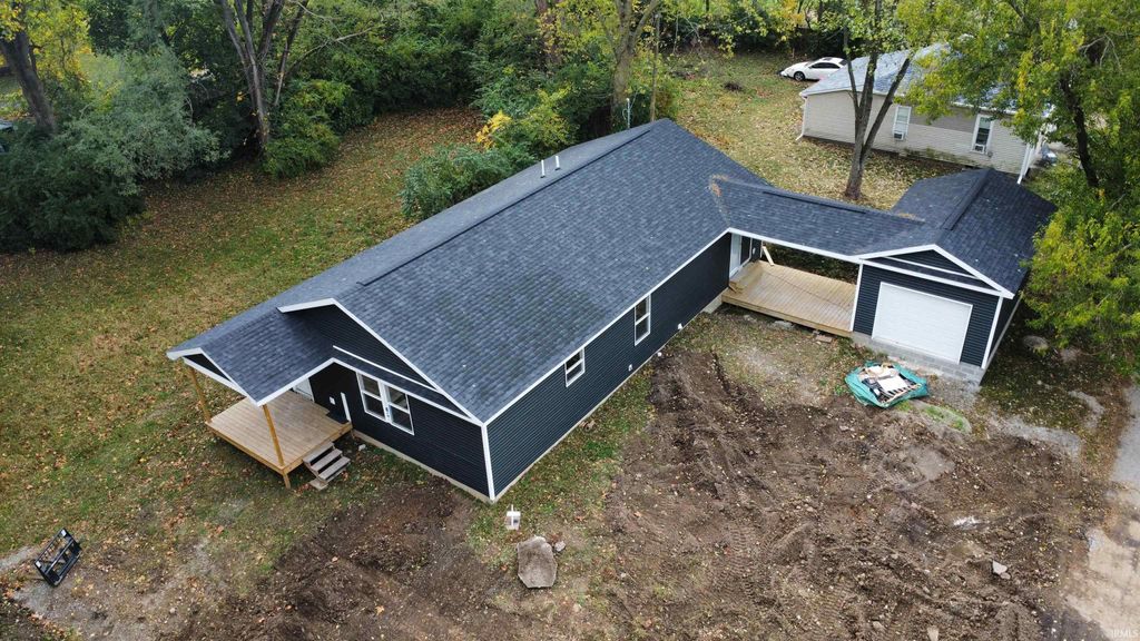 Photo of 113 W Pike Street, Attica, IN 47918 (MLS # 202542682)