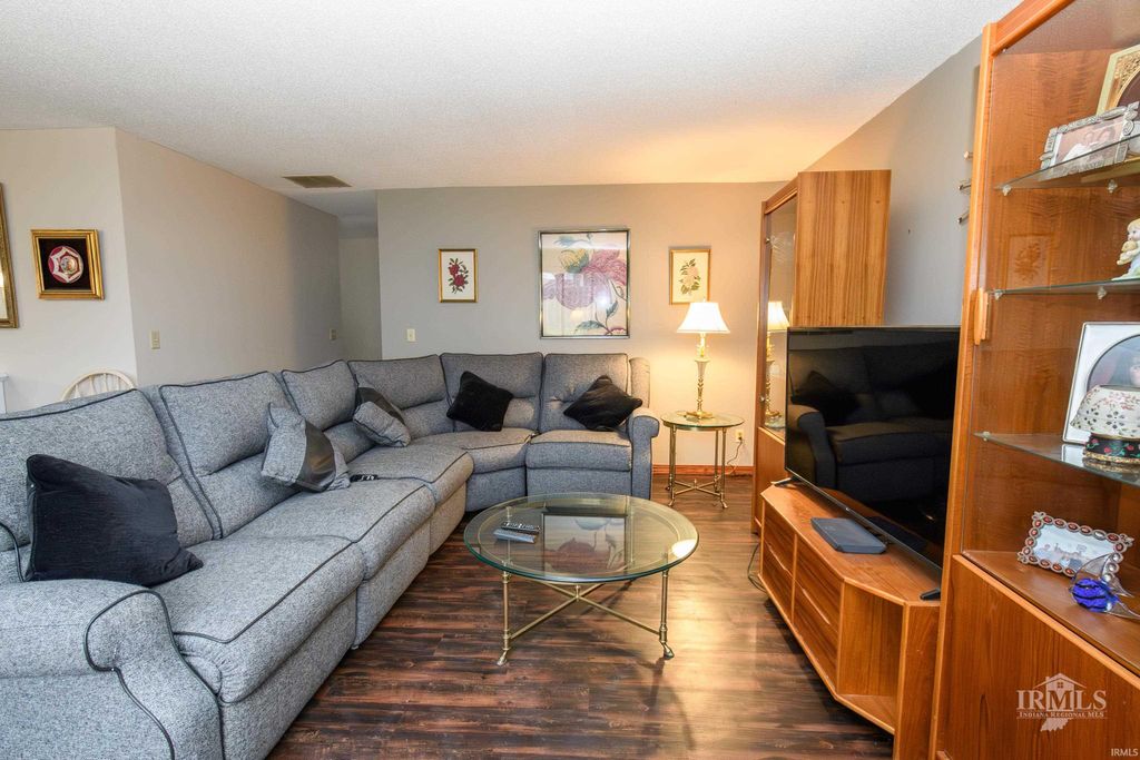 Photo of 4300 W Coventry Drive, Muncie, IN 47304 (MLS # 202601126)