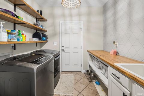 Tiny photo for 5 Rushgrove Court, Lafayette, IN 47909 (MLS # 202614654)