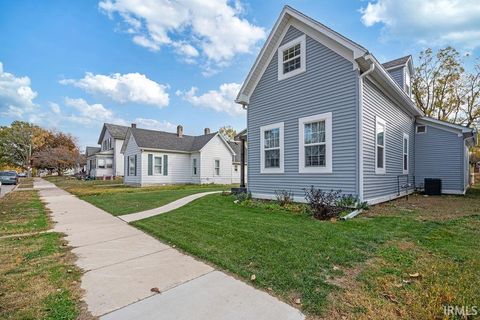 Tiny photo for 1017 W TAYLOR Street, Kokomo, IN 46901 (MLS # 202543872)