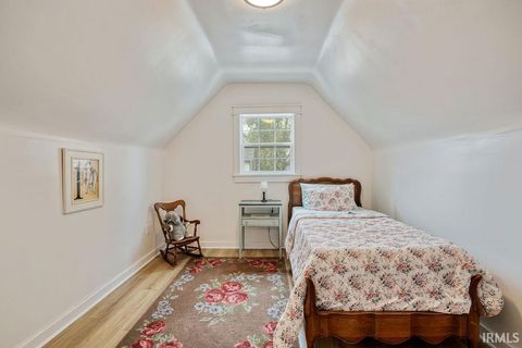 Tiny photo for 1017 W TAYLOR Street, Kokomo, IN 46901 (MLS # 202543872)