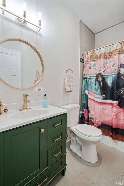 Tiny photo for 1017 W TAYLOR Street, Kokomo, IN 46901 (MLS # 202543872)