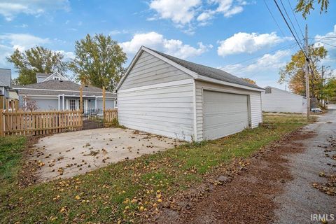 Tiny photo for 1017 W TAYLOR Street, Kokomo, IN 46901 (MLS # 202543872)