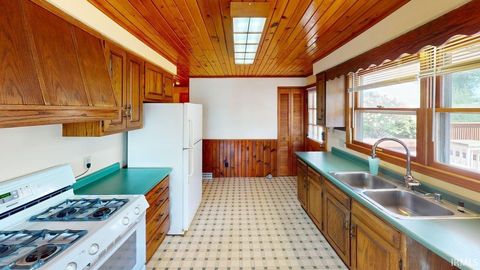 Tiny photo for 5220 E Wenz Drive, Monticello, IN 47960 (MLS # 202534541)