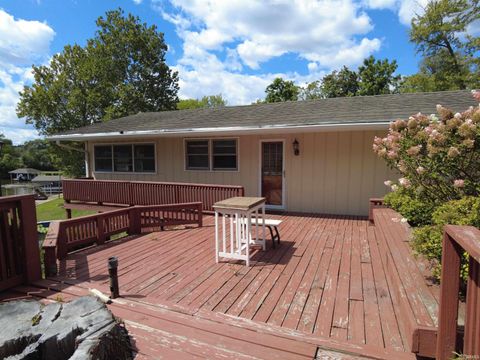 Tiny photo for 5220 E Wenz Drive, Monticello, IN 47960 (MLS # 202534541)