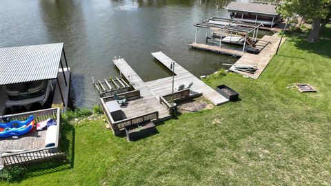 Tiny photo for 5220 E Wenz Drive, Monticello, IN 47960 (MLS # 202534541)
