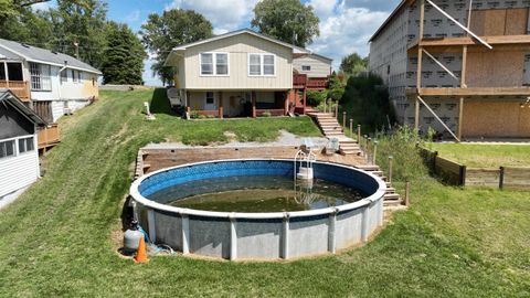Tiny photo for 5220 E Wenz Drive, Monticello, IN 47960 (MLS # 202534541)