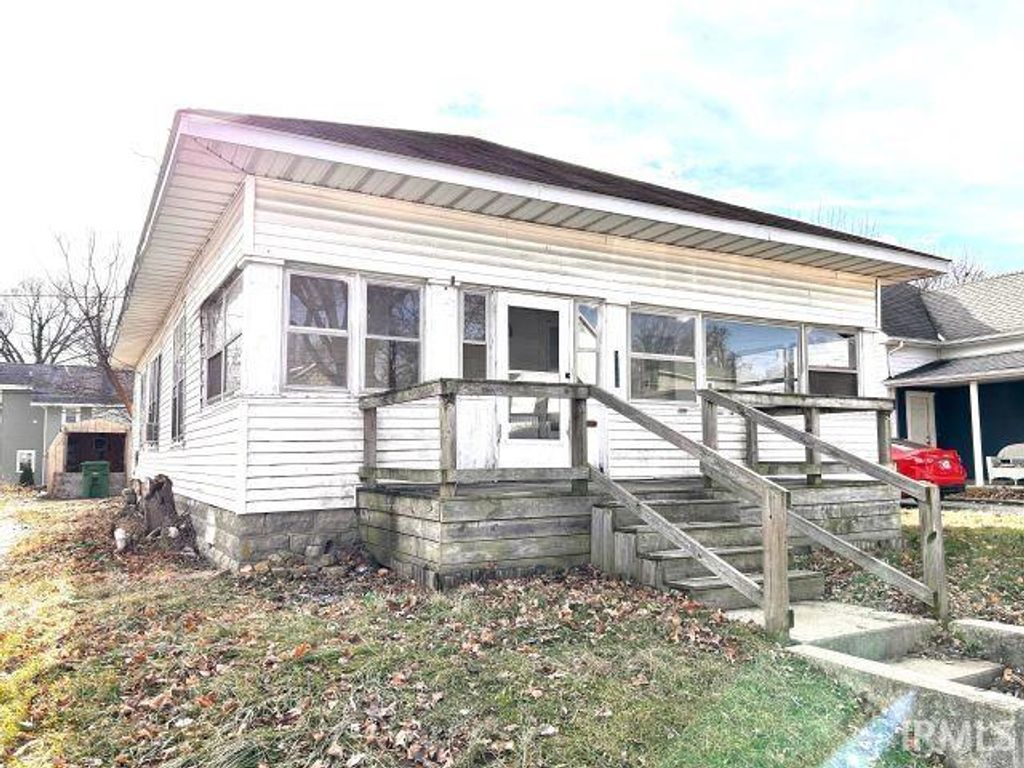 Photo of 1123 Webster Avenue, New Castle, IN 47362 (MLS # 202601513)