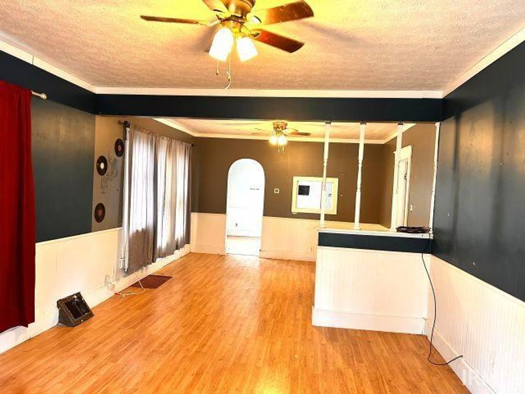 Photo of 1123 Webster Avenue, New Castle, IN 47362 (MLS # 202601513)