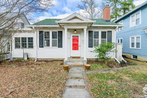 Photo of 720 S Park Avenue, Bloomington, IN 47401 (MLS # 202511644)