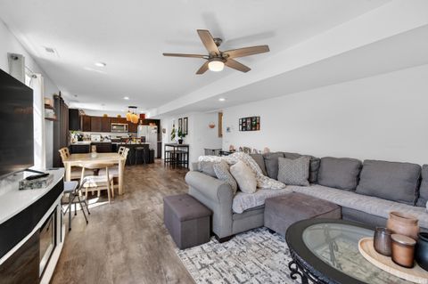 Tiny photo for 10024 Glen Edge Lane, New Haven, IN 46774 (MLS # 202614748)