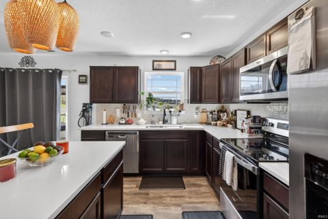 Tiny photo for 10024 Glen Edge Lane, New Haven, IN 46774 (MLS # 202614748)