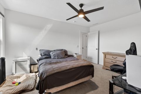 Tiny photo for 10024 Glen Edge Lane, New Haven, IN 46774 (MLS # 202614748)