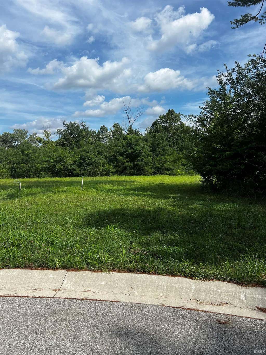 Photo of 609 Skillet Avenue, Huntertown, IN 46748 (MLS # 202633789)