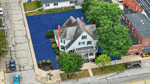 Photo of 126 N Main Street, Columbia City, IN 46725 (MLS # 202536984)