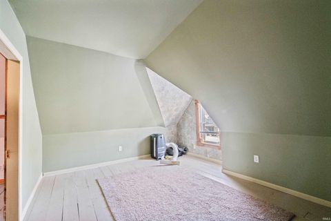 Tiny photo for 225 E Vaile Avenue, Kokomo, IN 46901 (MLS # 202609852)