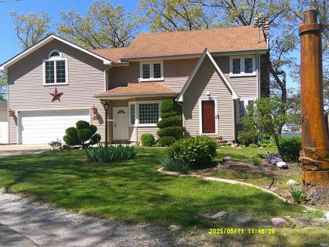 1080 Lane 210 Hamilton Lk, Hamilton, IN 46742 - #: 202513979