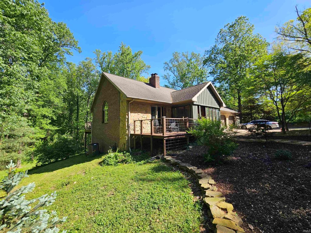 Photo of 3519 Orchard Road, Evansville, IN 47720 (MLS # 202614357)