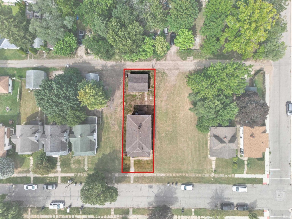 Photo of 225 E Donald Street, South Bend, IN 46613 (MLS # 202638622)