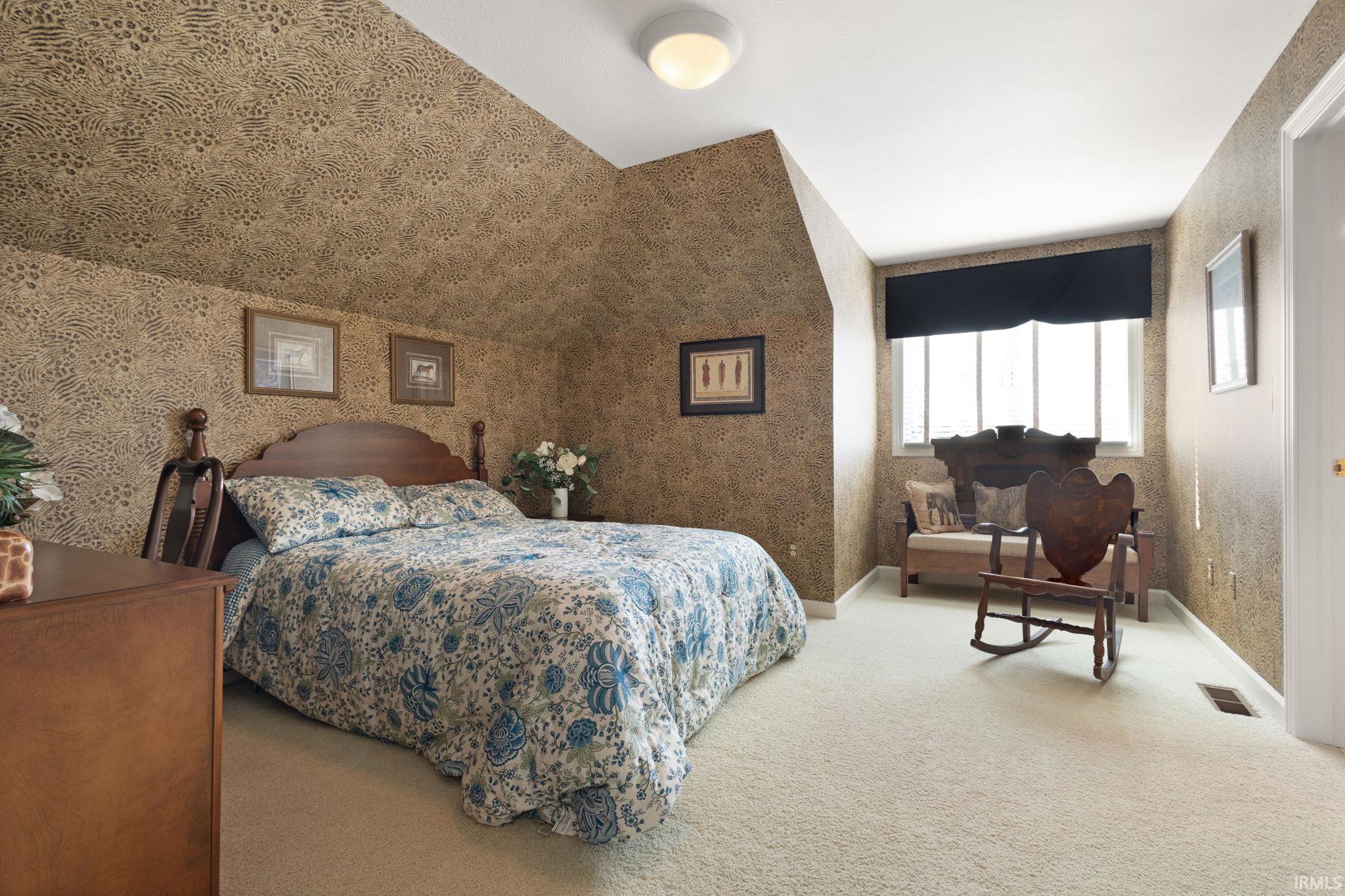 Middlebury, Indiana 46540, United States, 5 Bedrooms Bedrooms, ,6 BathroomsBathrooms,Residential,Active,242174