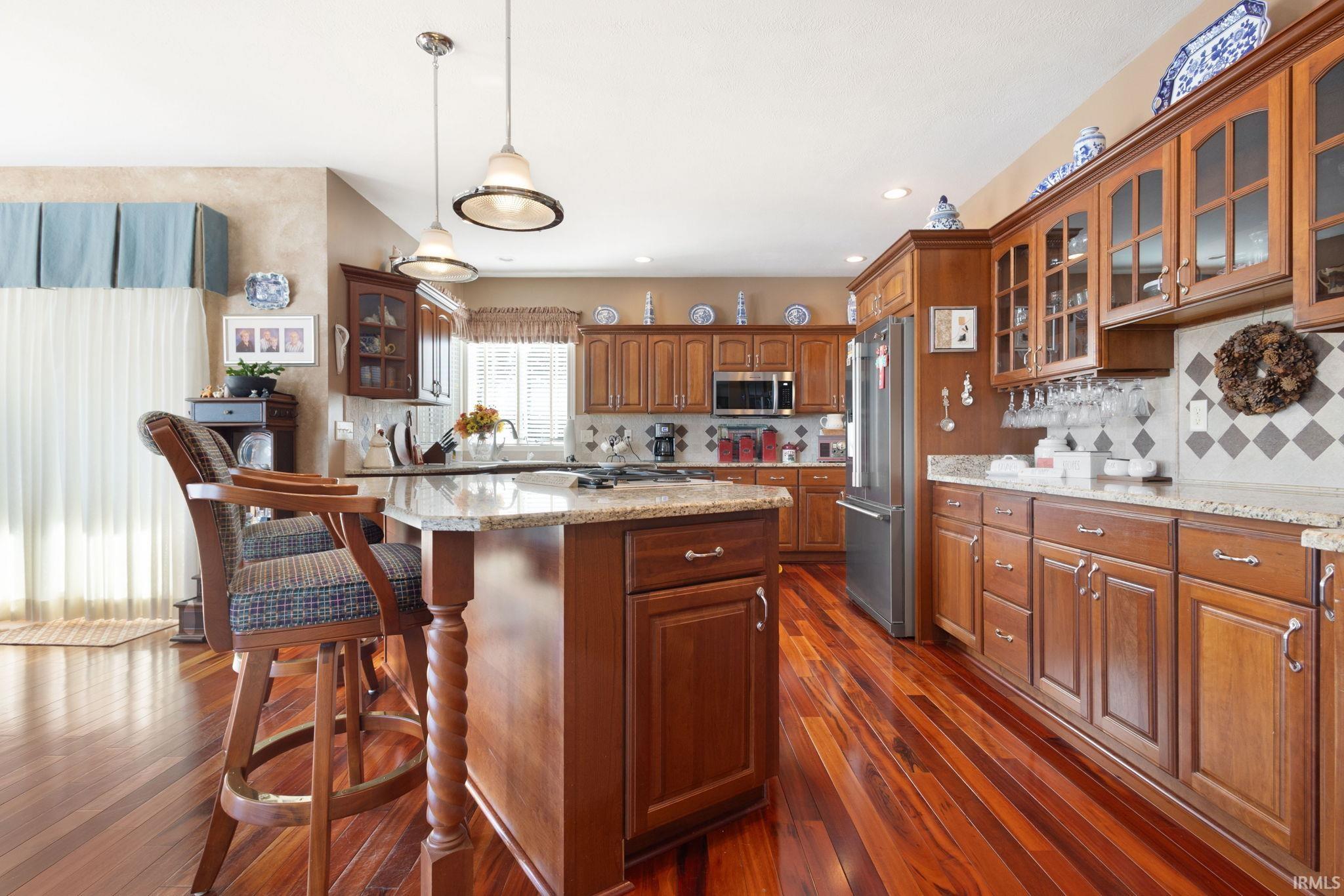 Middlebury, Indiana 46540, United States, 5 Bedrooms Bedrooms, ,6 BathroomsBathrooms,Residential,Active,242174