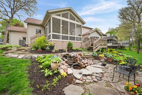 Tiny photo for 821 Red Oaks Lane, Lafayette, IN 47909 (MLS # 202615962)