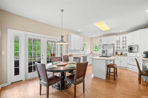 Tiny photo for 821 Red Oaks Lane, Lafayette, IN 47909 (MLS # 202615962)