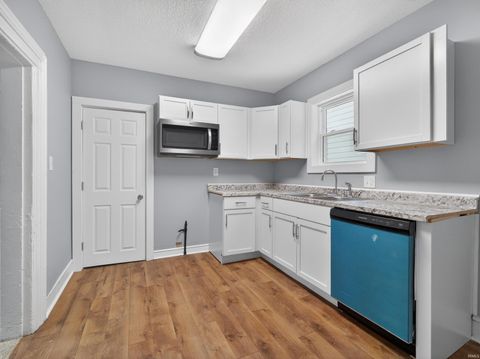 Tiny photo for 1608 Sinclair Street, Fort Wayne, IN 46808 (MLS # 202618706)