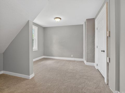 Tiny photo for 1608 Sinclair Street, Fort Wayne, IN 46808 (MLS # 202618706)
