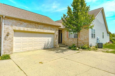 Photo of 4229 peterborough Road, West Lafayette, IN 47906 (MLS # 202618046)