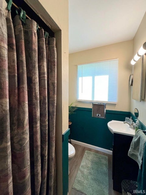 Tiny photo for 2705 Bellevue Drive, Fort Wayne, IN 46825 (MLS # 202635031)