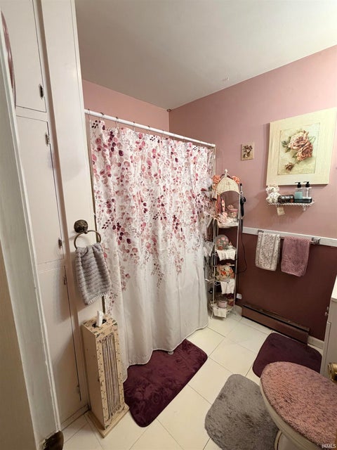 Tiny photo for 2705 Bellevue Drive, Fort Wayne, IN 46825 (MLS # 202635031)