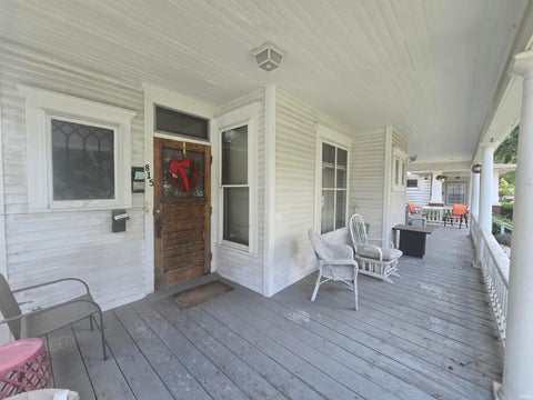 Tiny photo for 817 W Wayne Street, Fort Wayne, IN 46802 (MLS # 202630119)