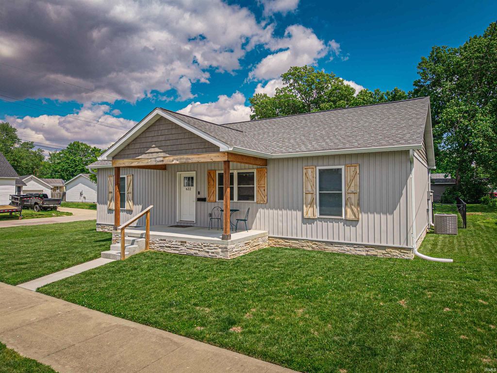 Photo of 622 N Gibson Street, Princeton, IN 47670 (MLS # 202616384)