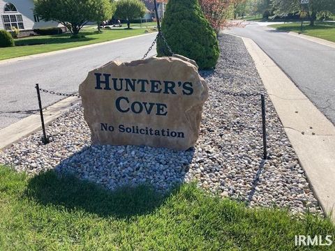 Tiny photo for 1766 Hunter's Cove Circle, Kokomo, IN 46902 (MLS # 202507648)