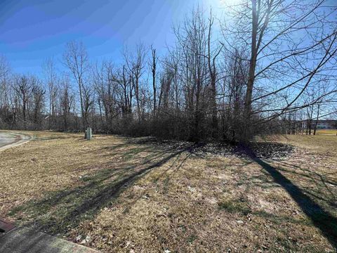 Photo of 1766 Hunter's Cove Circle, Kokomo, IN 46902 (MLS # 202507648)