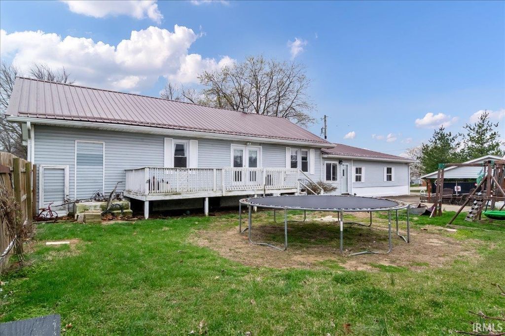 Photo of 907 E Locust Street, Fort Branch, IN 47648 (MLS # 202608860)