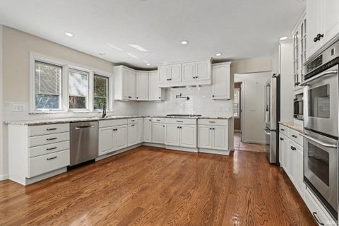 Tiny photo for 15766 Hunting Ridge Trail, Granger, IN 46530 (MLS # 202632416)