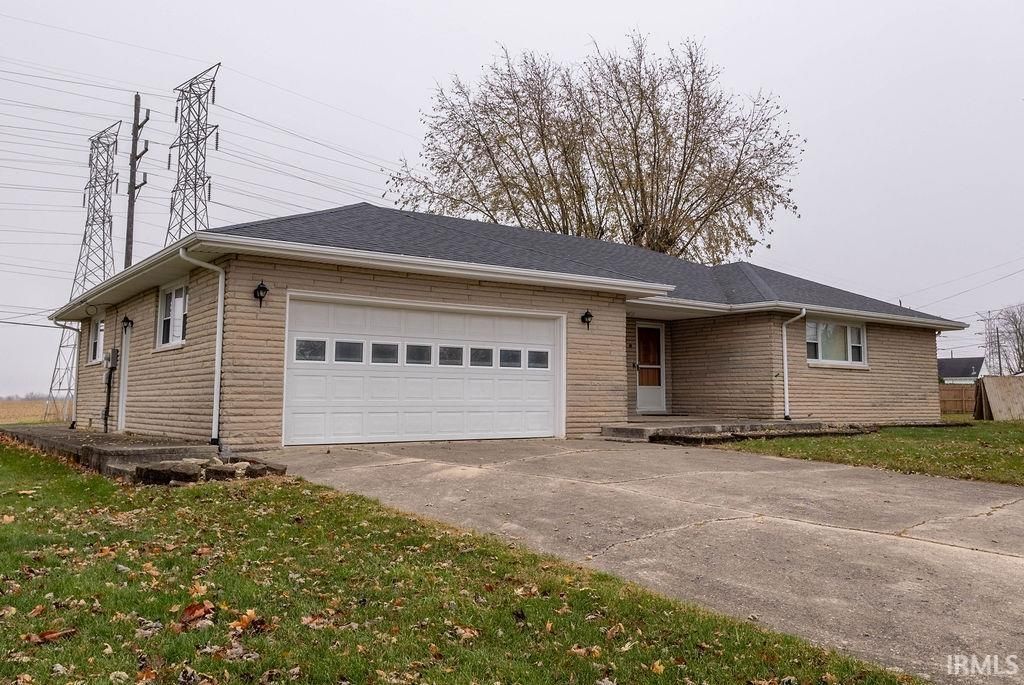 Photo of 2706 Maple Drive, New Castle, IN 47362 (MLS # 202547409)