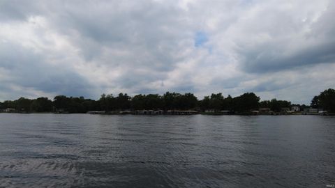 Tiny photo for 4703 E Elmer Girtz Drive, Monticello, IN 47960 (MLS # 202602531)