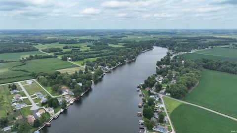 Tiny photo for 4703 E Elmer Girtz Drive, Monticello, IN 47960 (MLS # 202602531)