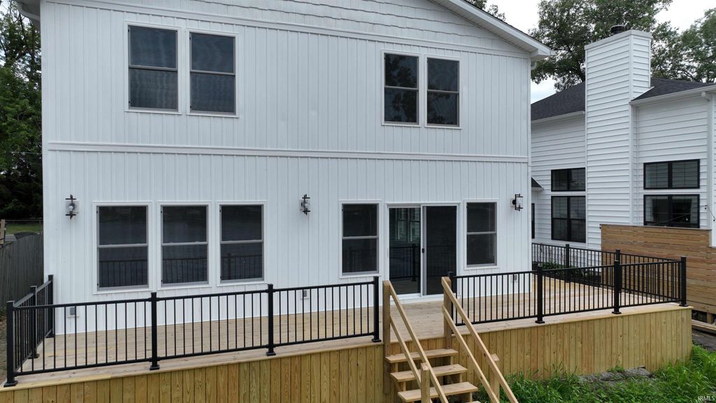 Photo of 4703 E Elmer Girtz Drive, Monticello, IN 47960 (MLS # 202602531)