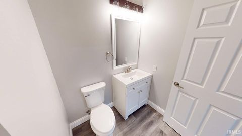 Tiny photo for 4703 E Elmer Girtz Drive, Monticello, IN 47960 (MLS # 202602531)