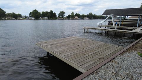 Tiny photo for 4703 E Elmer Girtz Drive, Monticello, IN 47960 (MLS # 202602531)