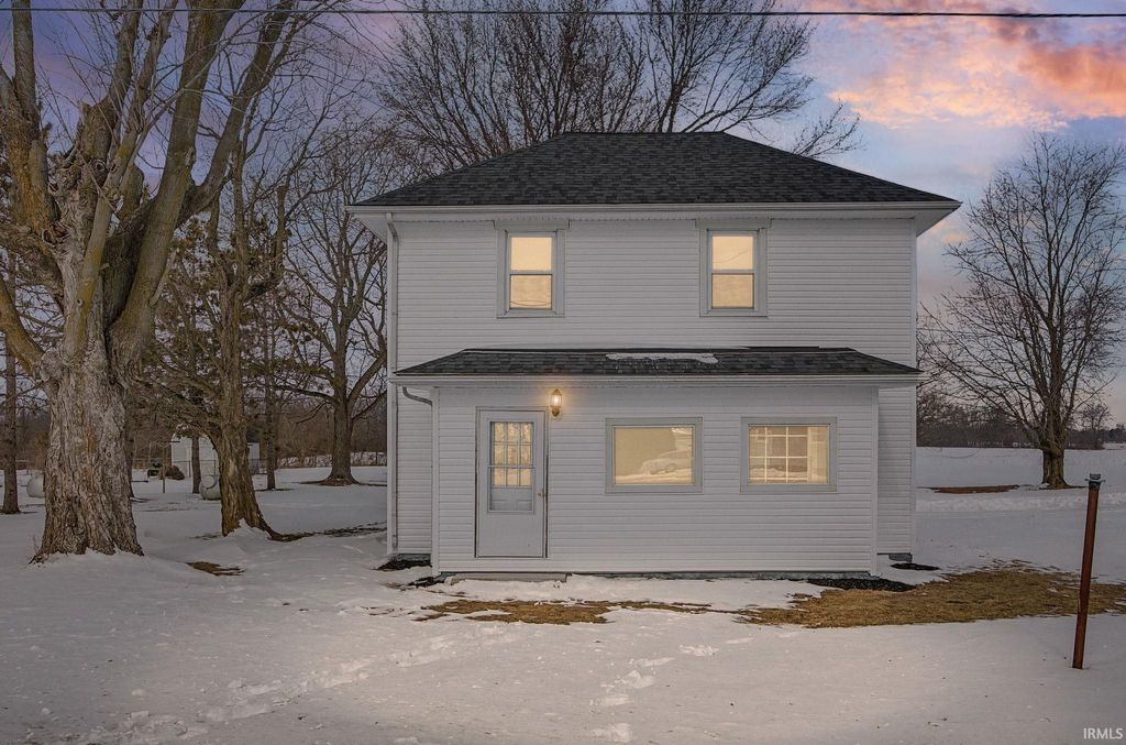 Photo of 3492 E Michigantown Road, Michigantown, IN 46057 (MLS # 202603610)