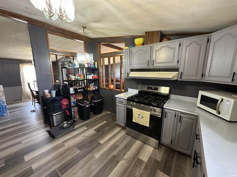 Tiny photo for 220 S Hunt Street, Greentown, IN 46936 (MLS # 202610344)