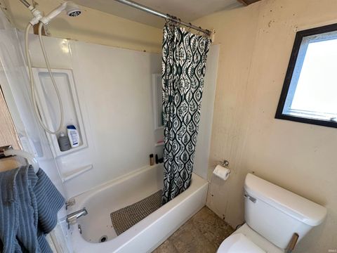 Tiny photo for 220 S Hunt Street, Greentown, IN 46936 (MLS # 202610344)