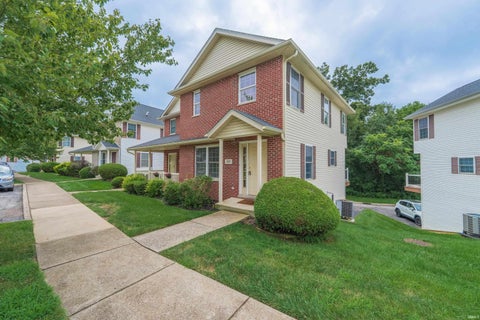 Photo of 3772 E Cobble Creek Drive, Bloomington, IN 47401 (MLS # 202634614)