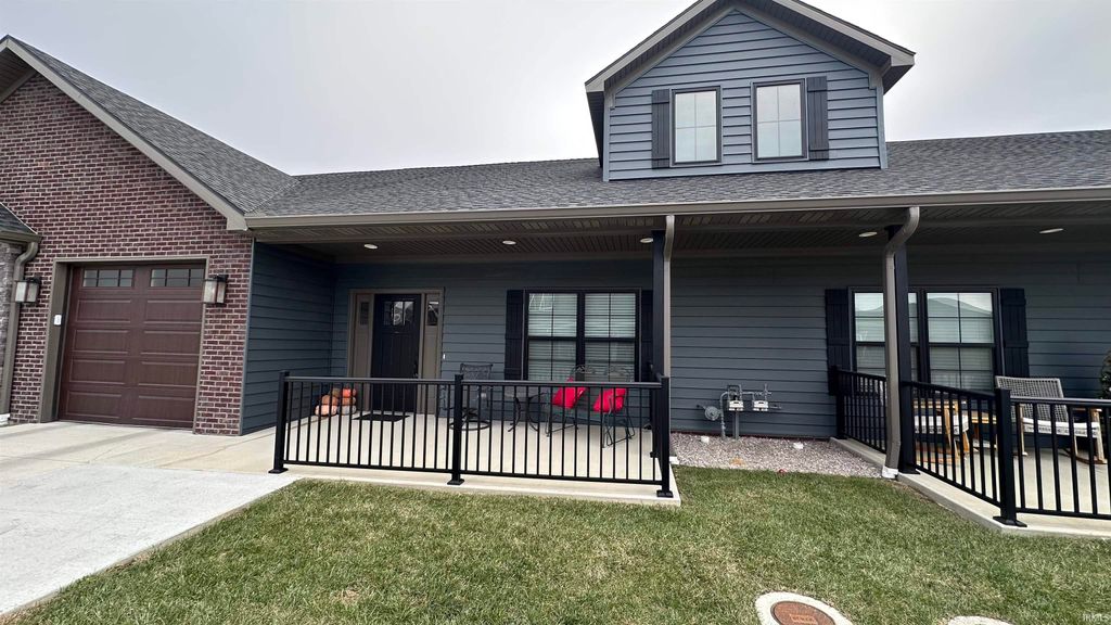 Photo of 3810 High Pointe Lane, Newburgh, IN 47630 (MLS # 202600882)